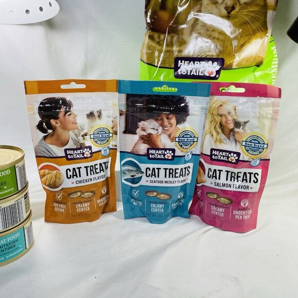 Heart To Tail Premium Adult Cat Starter Food Kit - Dry And Wet Food W 3 Treats - Picture 5 of 11